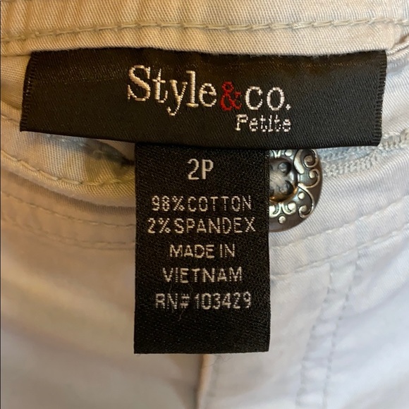 Capris - Picture 4 of 4